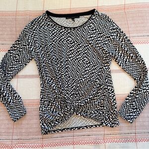 White House Black Market Geometric Long Sleeve Top